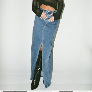 NWOT Princess Polly Women’s Batkins High Waist Dark Denim Skirt Size 0